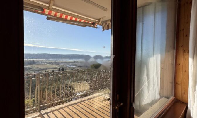 Дом, Парецаг