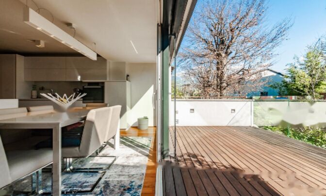 Дом с террасой в Бежиграде