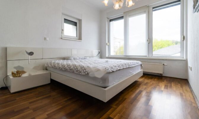 Дом, Любляна Центр