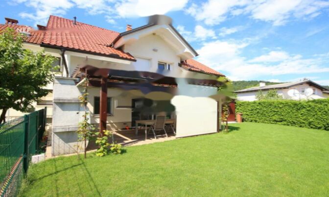 Дом-близнец Чрнуче