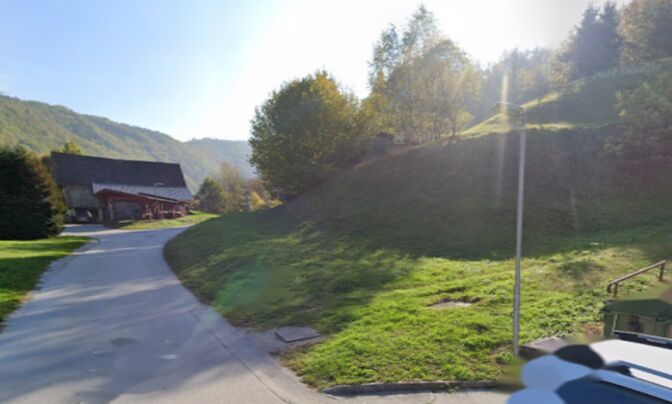 Участок, Пригодный для застройки КРОПА, на краю леса