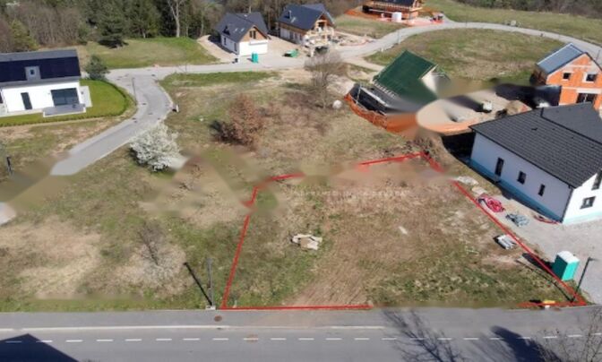 Участок застройки в Бледе с проектом