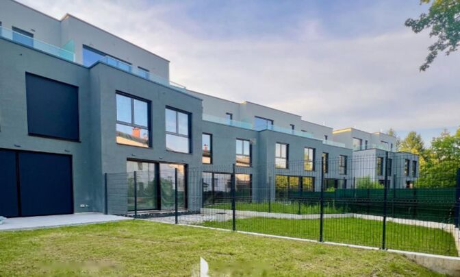 Дом с террасой Новый Любищ Vич.