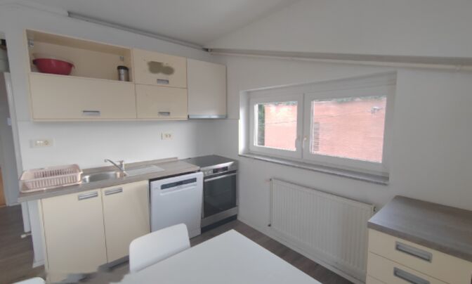 Квартира с видом на пруд