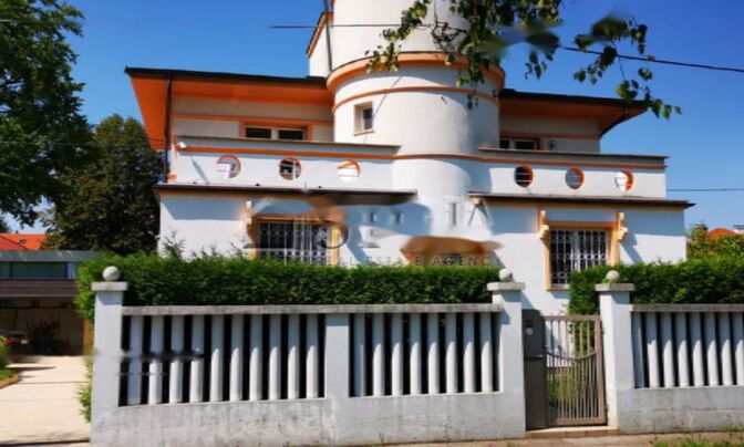 Дом, Любляна, Бежиград, окрестности