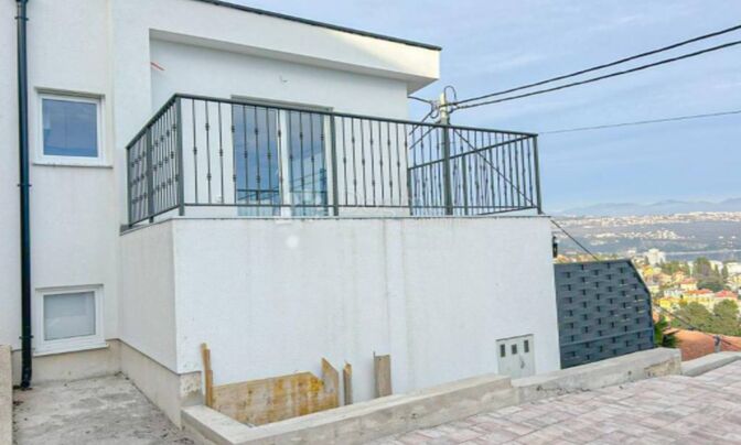 Трехкомнатная квартира в центре