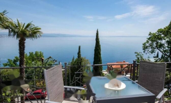 Трёхкомнатная квартира, центр