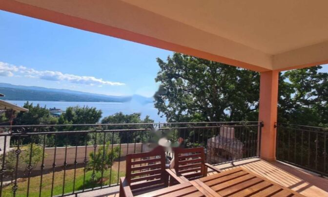 Четырехкомнатная квартира Центр