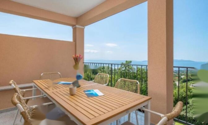 Трехкомнатная квартира в центре