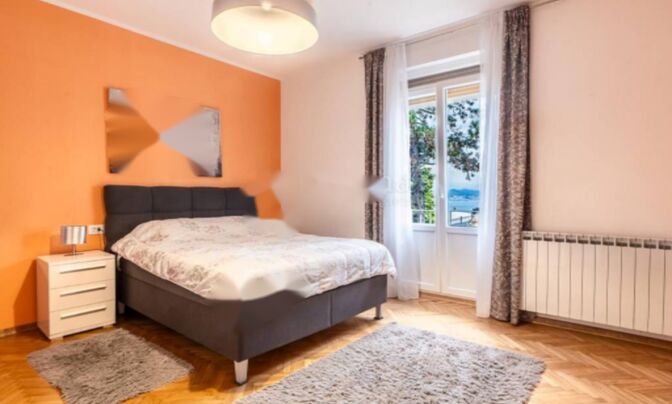 Четырехкомнатная квартира 145 м², Центр, Опатия