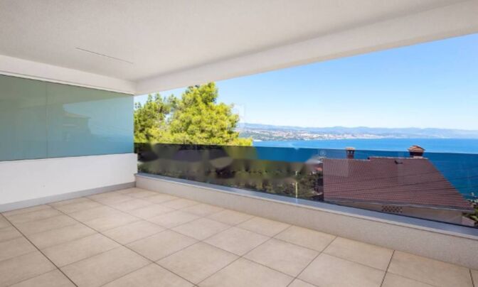 Трехкомнатная квартира в центре