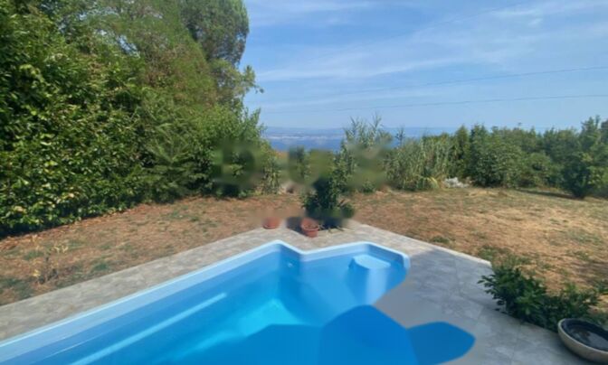 Четырёхкомнатная квартира, Центр, Опатия