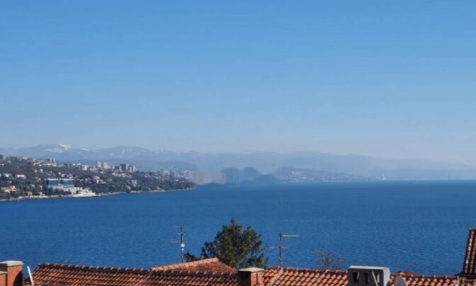 Трехкомнатная квартира в центре Опатии