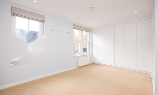 Rossetti Garden Mansions, Flood Street