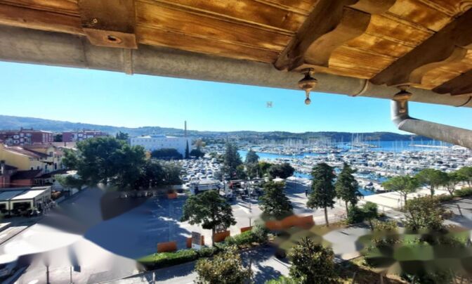 Квартира-студия с видом на море