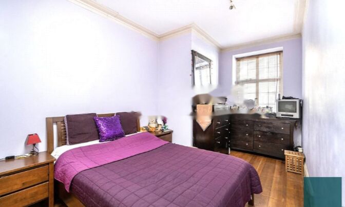 West Heath Court, Golders Green