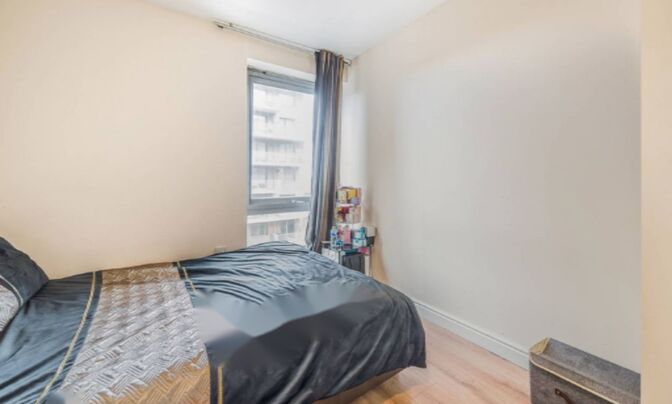 Trentham Court, North Acton