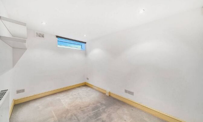 Minster Road, West Hampstead