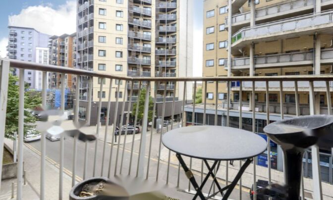 Garand Court, Eden Grove