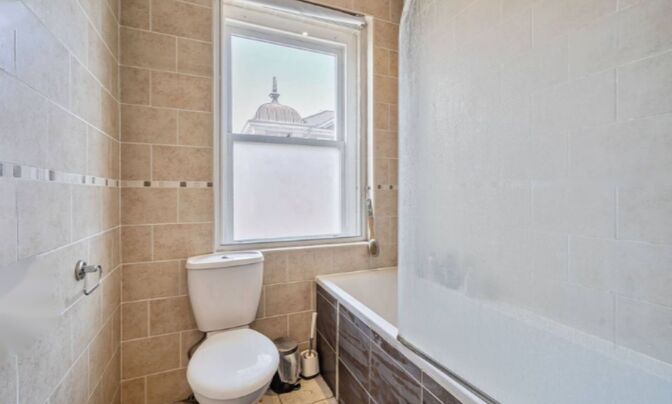 St Johns Hill, Clapham Junction