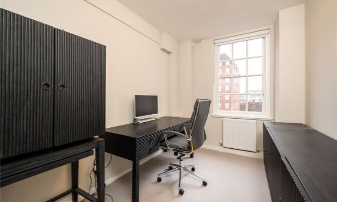 Cranmer Court, Whiteheads Grove, Chelsea