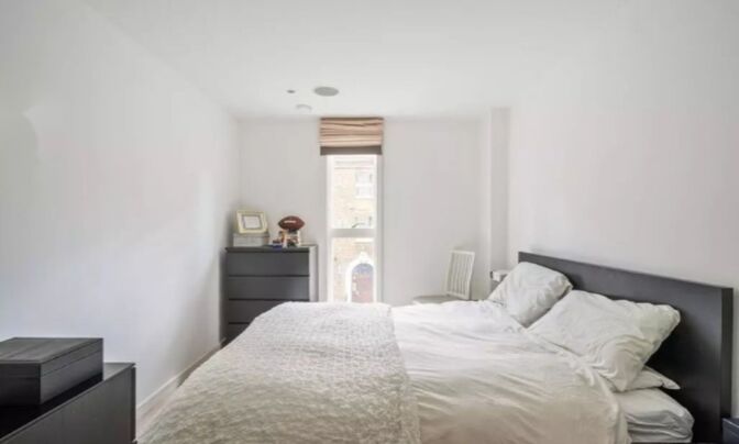 Moore House, Gatliff Road