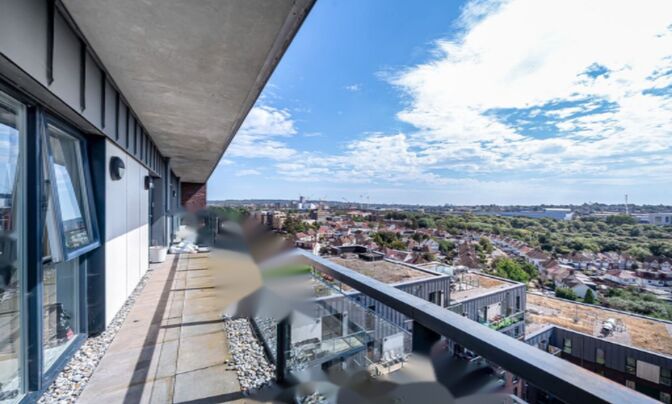 Goshawk Court, 5 Shearwater Drive