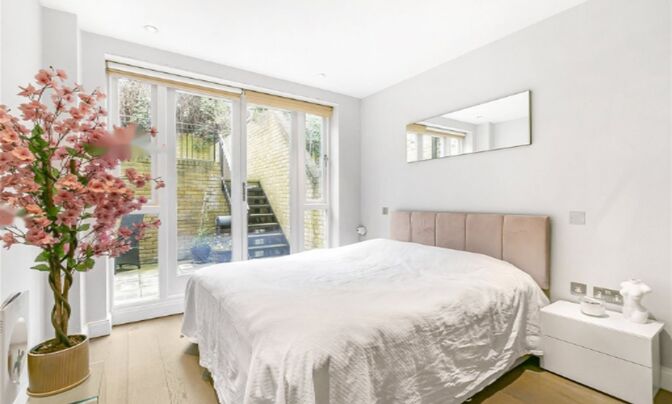 Chelsea Walk, Chelsea