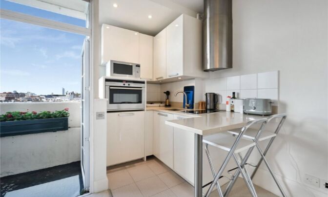 Sloane Avenue, Chelsea