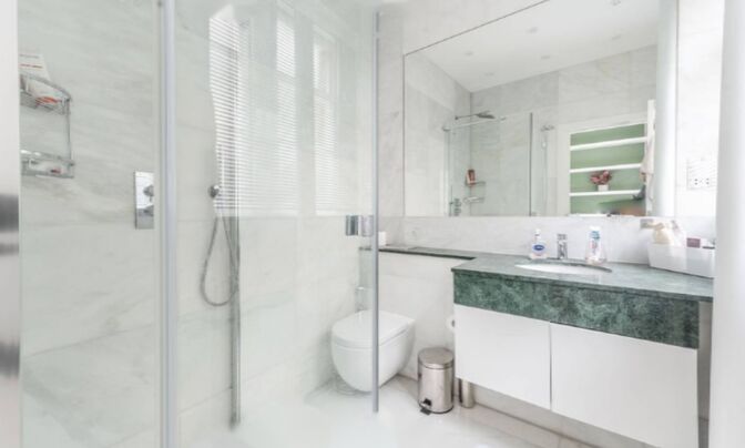 Fulham Road, Sloane Square