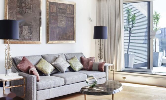 Chelsea Crescent, Chelsea Harbour