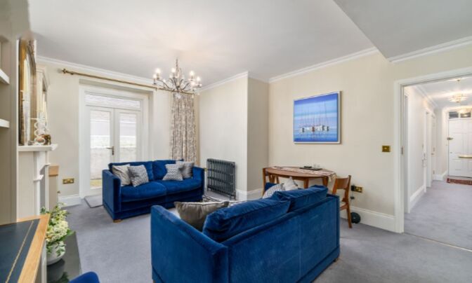 Drayton Court, Chelsea