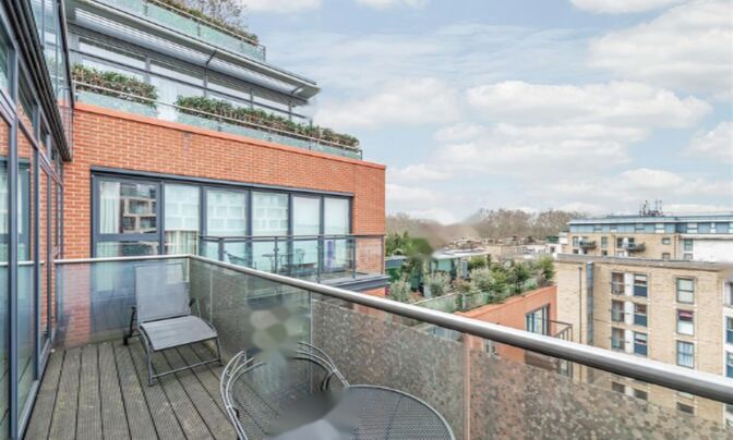 Hepworth Court, Grosvenor Waterside, 30 Gatliff Road