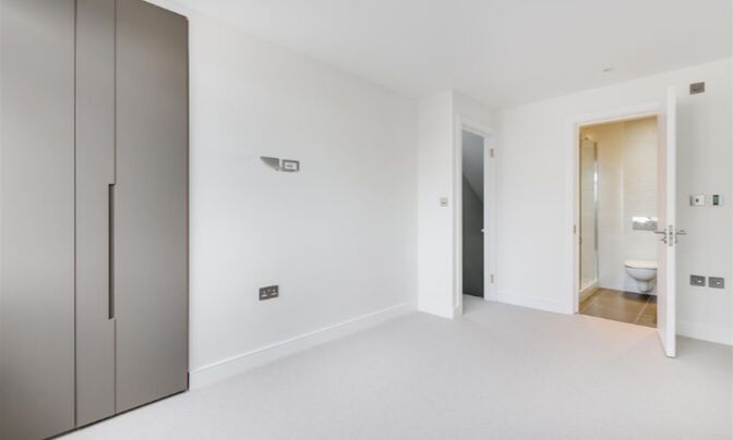 Ranelagh House, Elystan Place