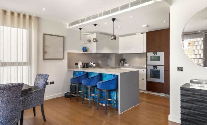 Compton House, Waterfront Drive