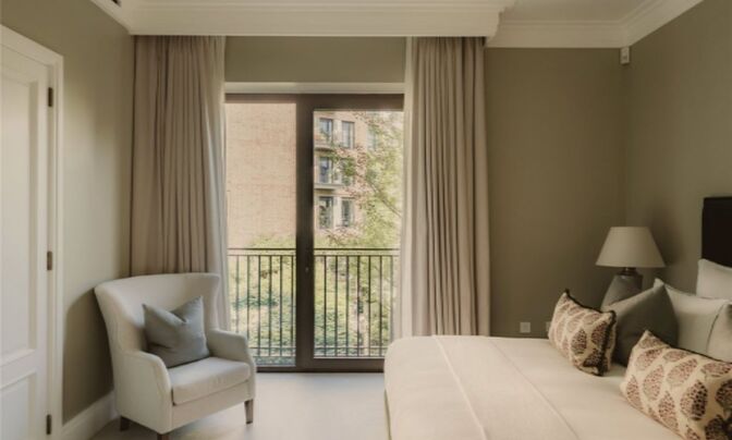 Auriens, 2 Dovehouse Street, Chelsea