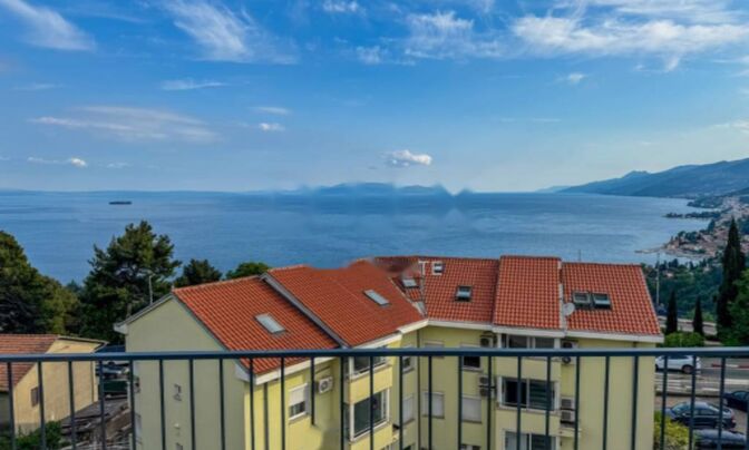 Четырёхкомнатная квартира в Опатии