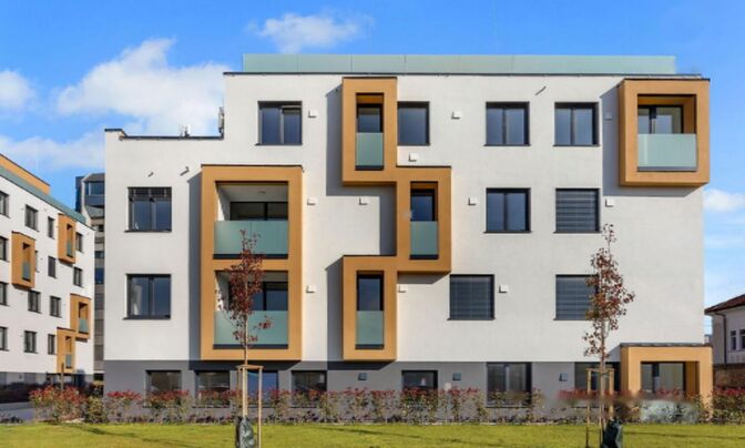 Квартира, 3,5 комнаты, Жиданов Квартал, Бежиград