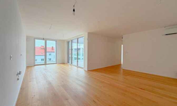 Трехкомнатная квартира, Бежиград