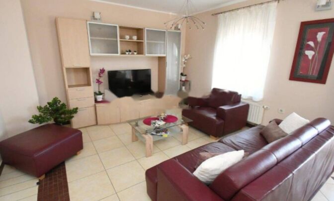 Четырехкомнатная квартира Центр