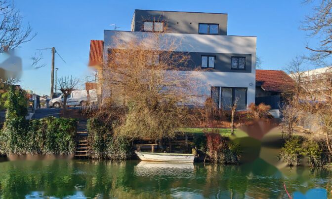 Дом, Другой Новый Трново