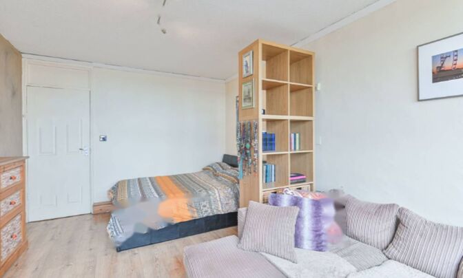 Grantham Road, Stockwell