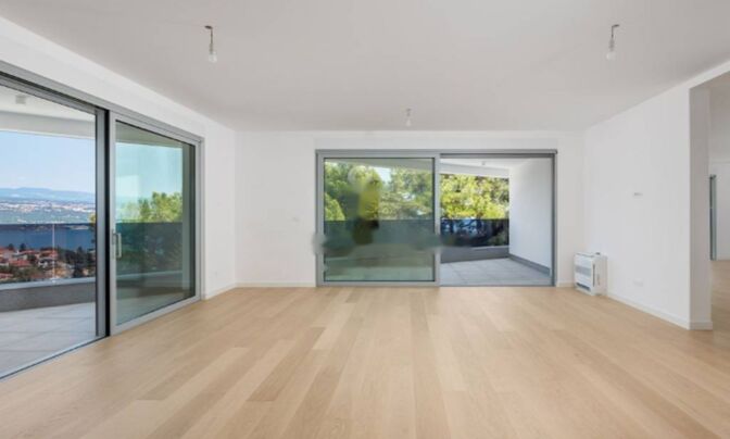 Трёхкомнатная квартира в центре