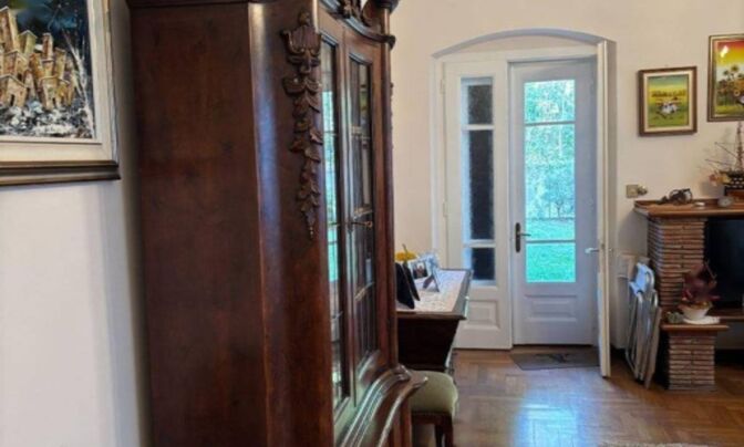 Квартира на улице Семинария 24