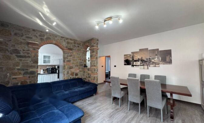 Трёхкомнатная квартира в центре