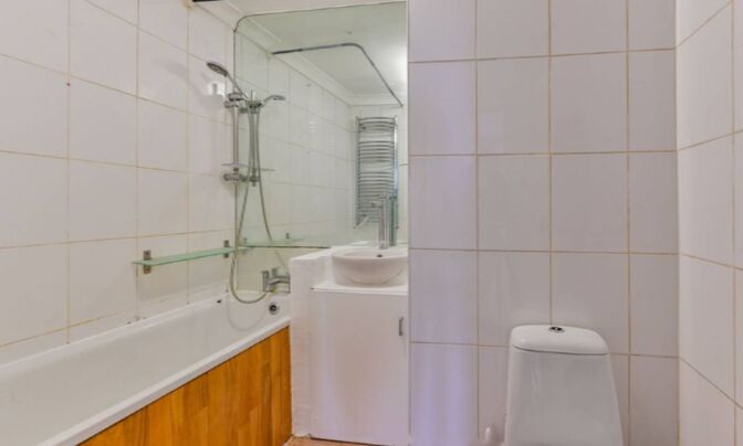 George Downing Estate, Cazenove Road, Stamford Hill