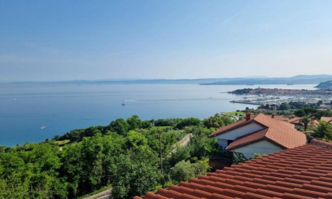 Дом в Изоле