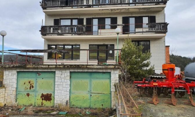 Дом, Отовци