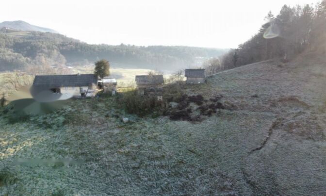 Владение, ферма Златече