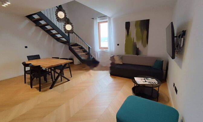 Трехкомнатная квартира Волоцко